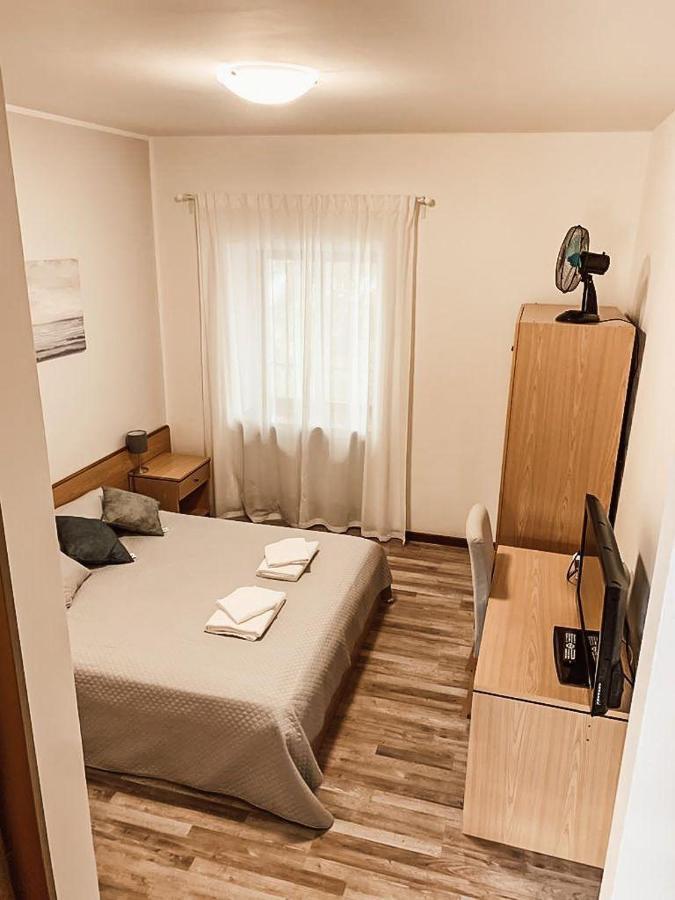 All'Antica Stazione Hotel Muggia Exterior photo